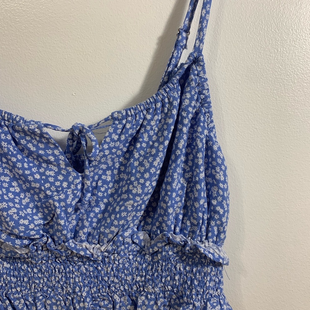 Target Wild Fable cropped blue shirt